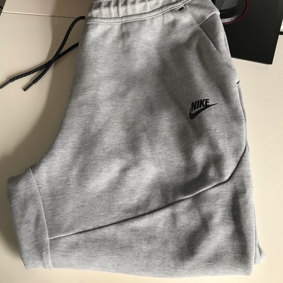 Nike Nike Men's Tech Fleece Slim Fit Jogger Sweatpants Sz XL - Picture 5 of 16